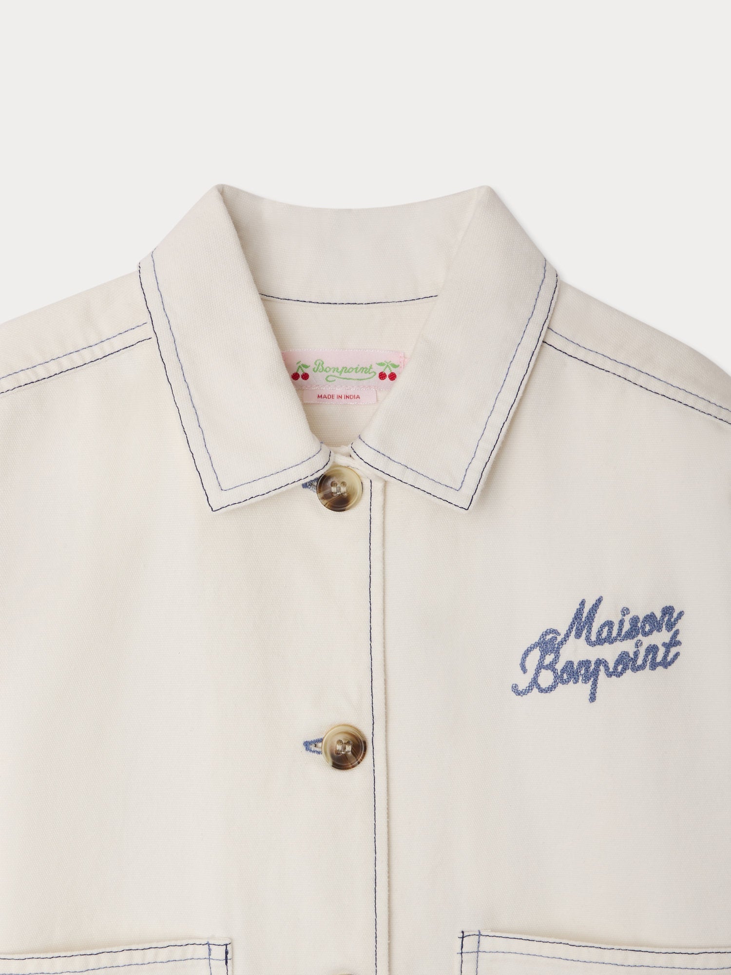 Blouson en jean en coton biologique avec surpiqûres contrastantes