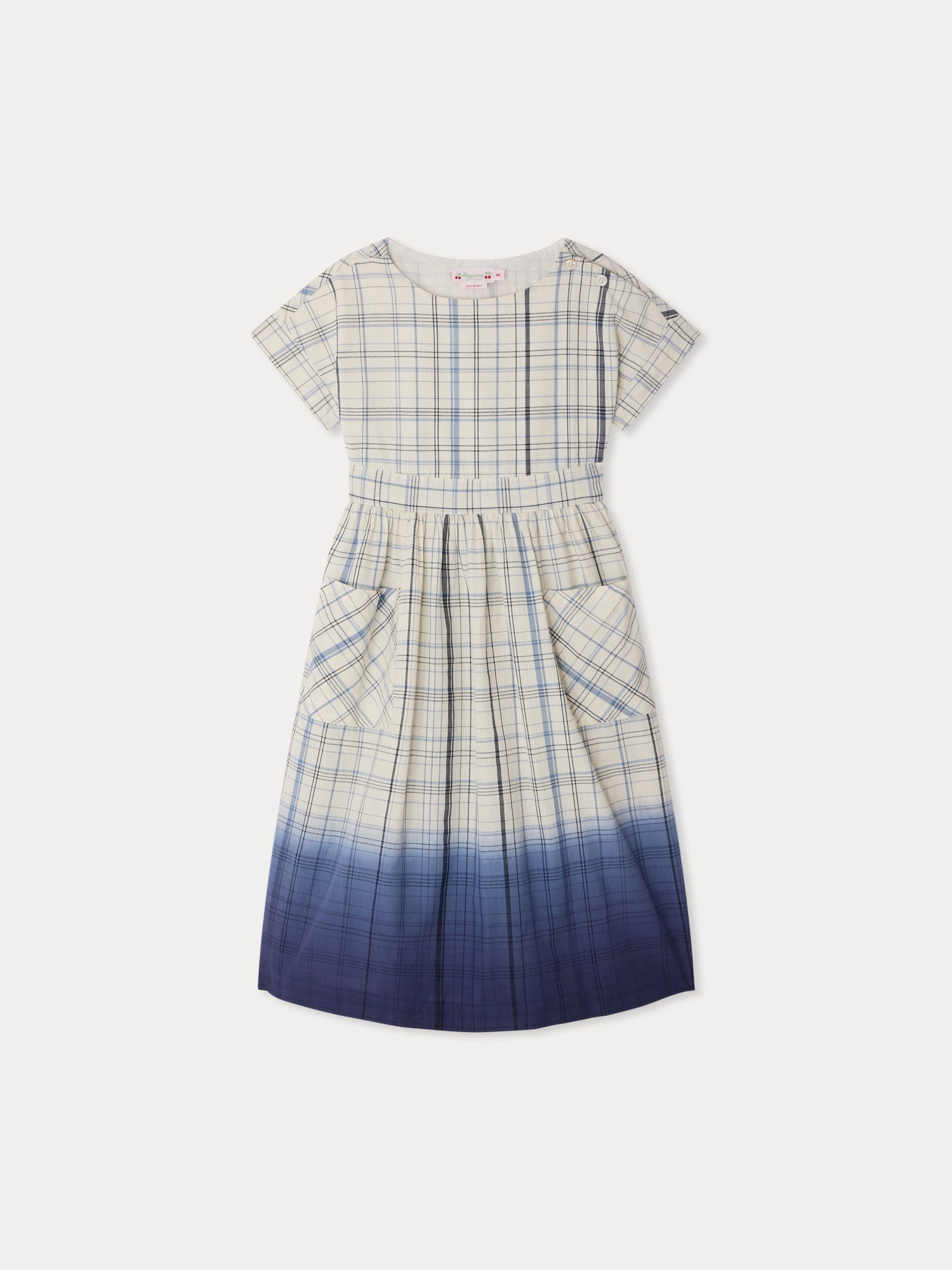 robe à carreaux et teinte par-dessus