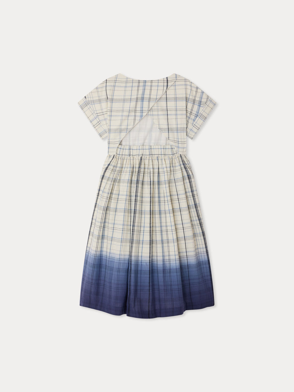 robe à carreaux et teinte par-dessus