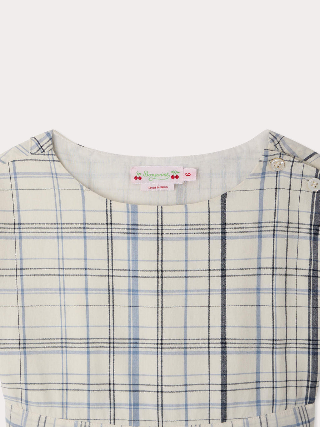 robe à carreaux et teinte par-dessus
