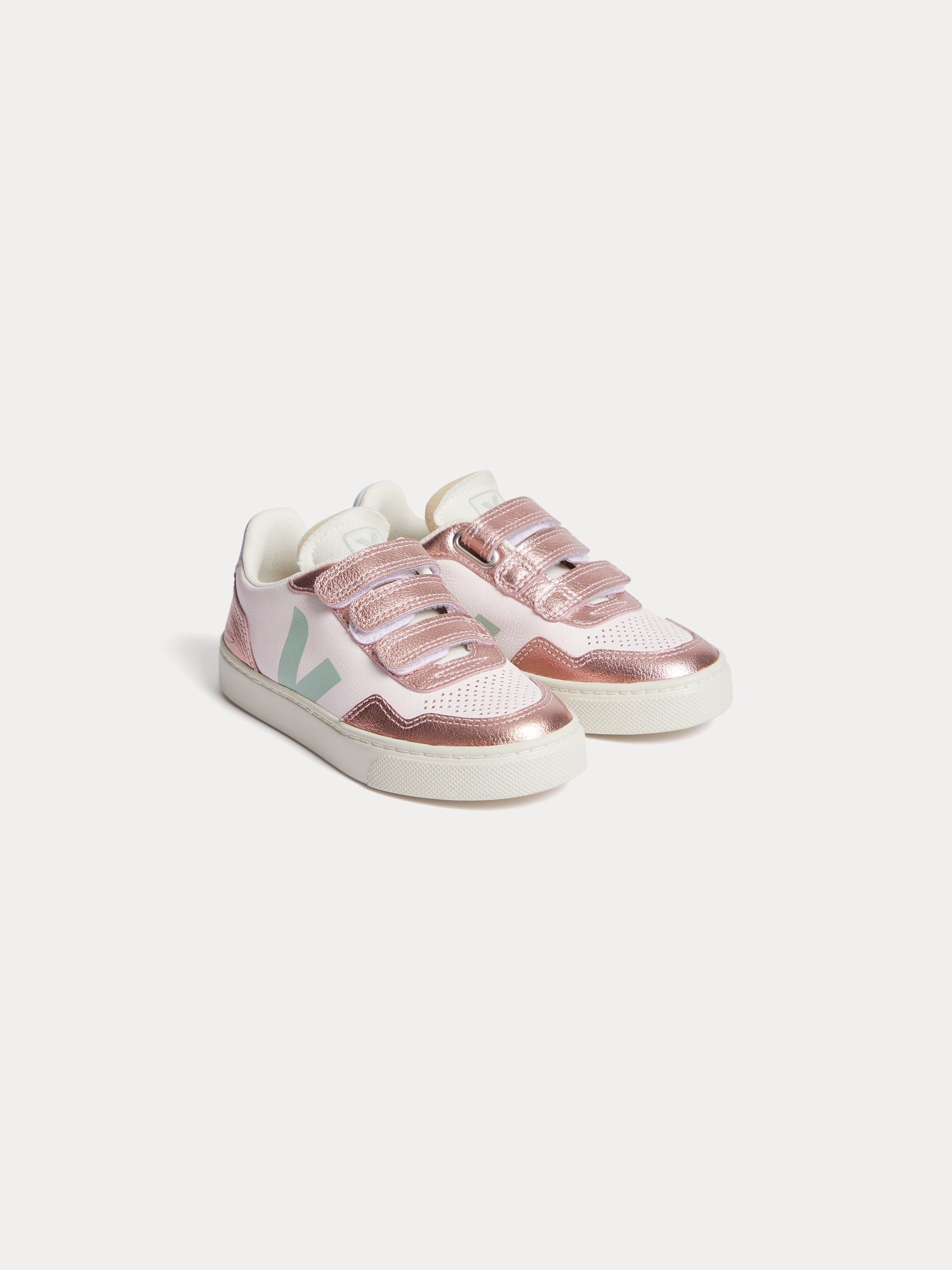 Baskets roses pour enfants