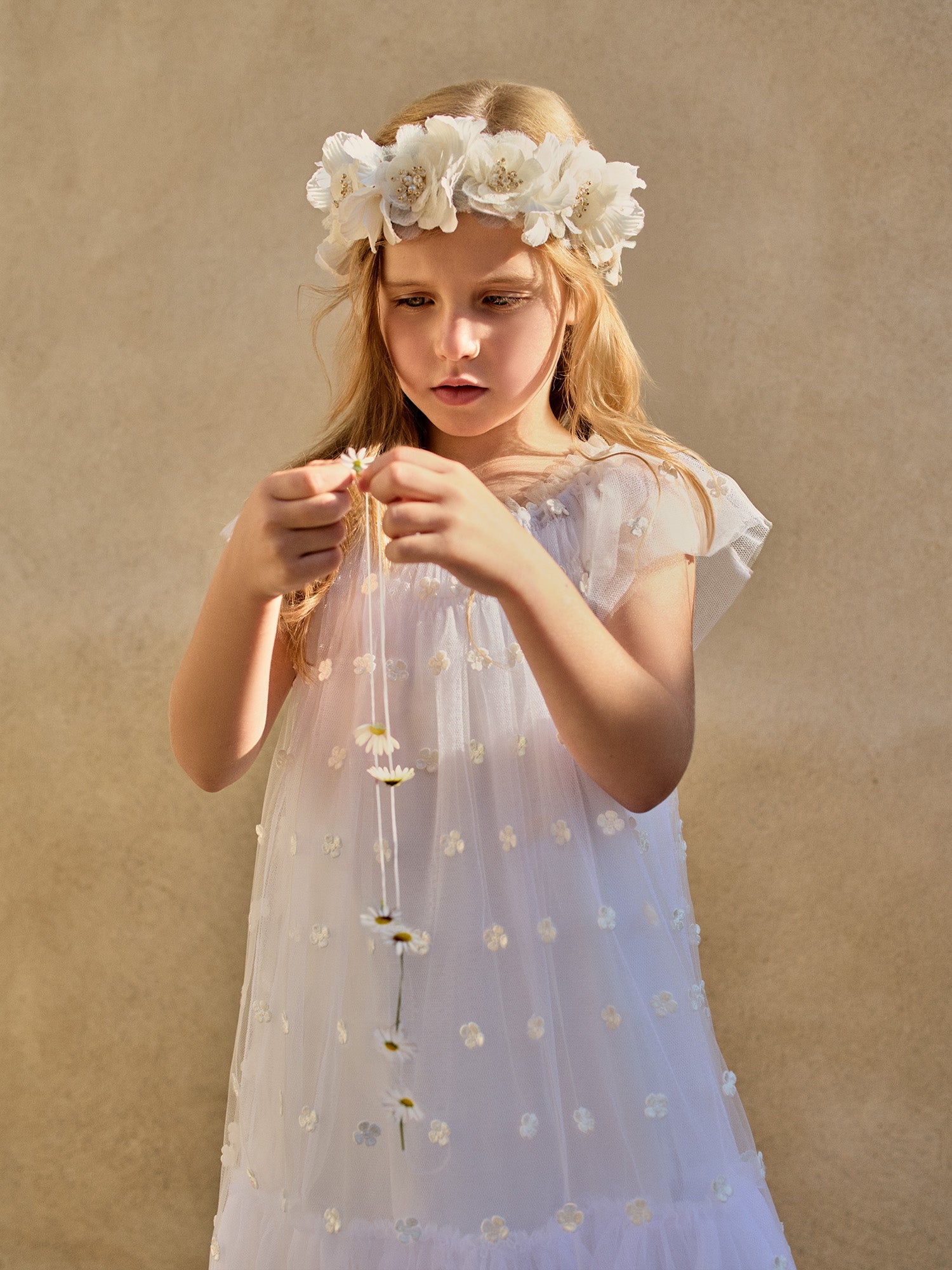robe en tulle brodé de fleurs